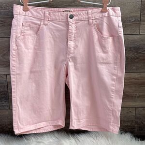 Riders By Lee Ladies Bermuda Jean Shorts, Size 16M , Pink